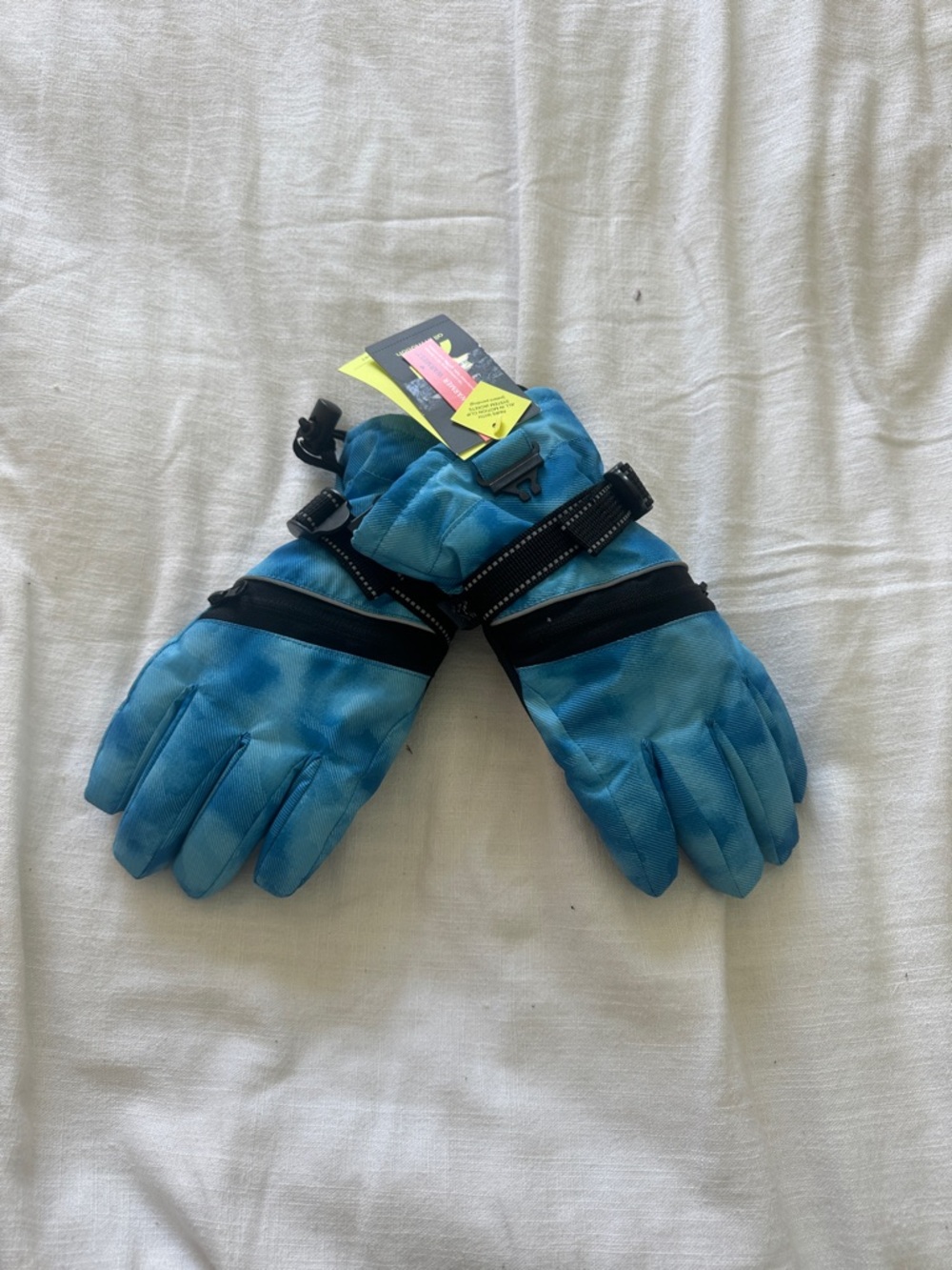 Target Blue Tie-Dye Kids Winter Gloves